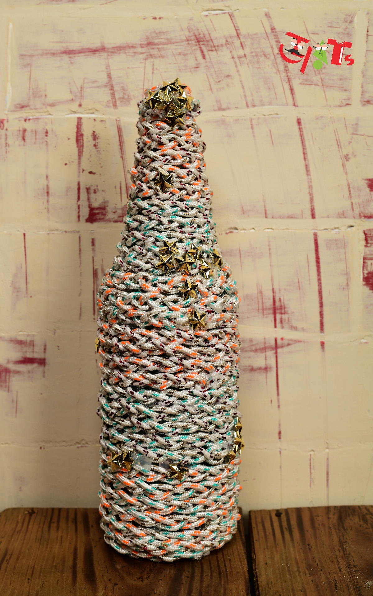 Rope Bottle Art