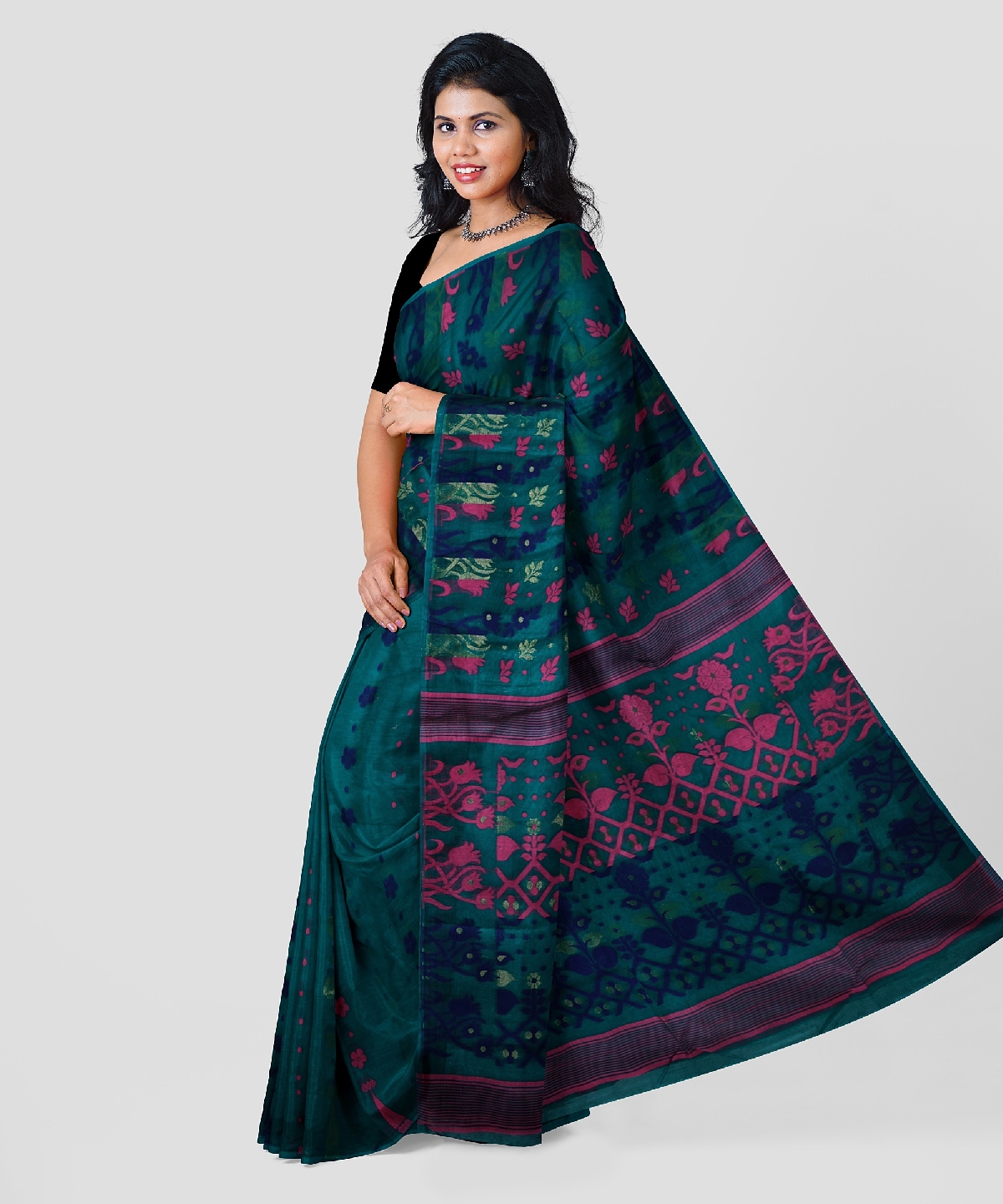 Traditional floral bumper saree