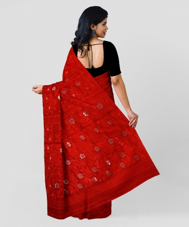 Traditional bengal tant saree