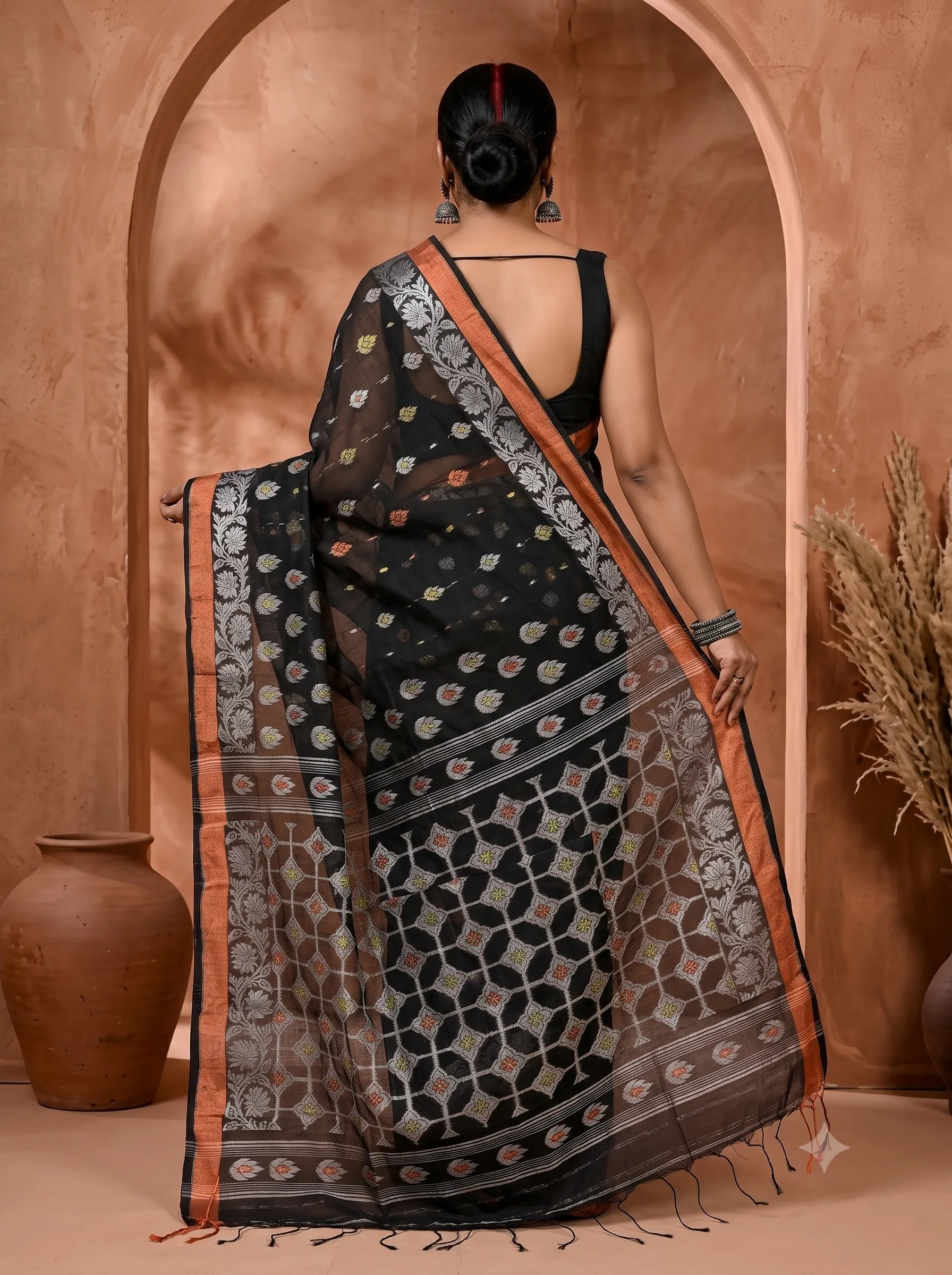 Handloom Lotus Black Saree