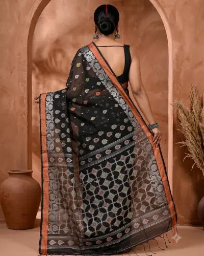 Handloom Lotus Black Saree