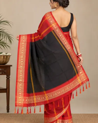 Dhakai Jamdani Black Saree