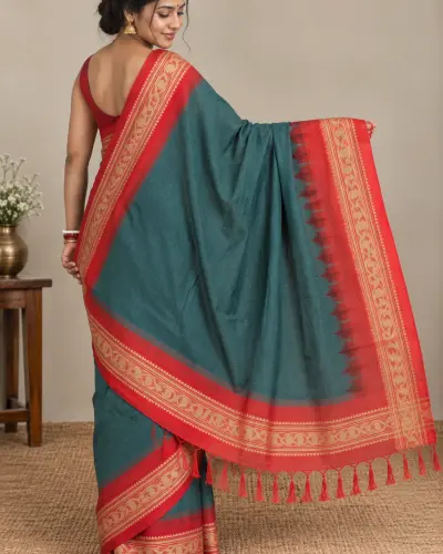 Dhakai Jamdani Green Saree
