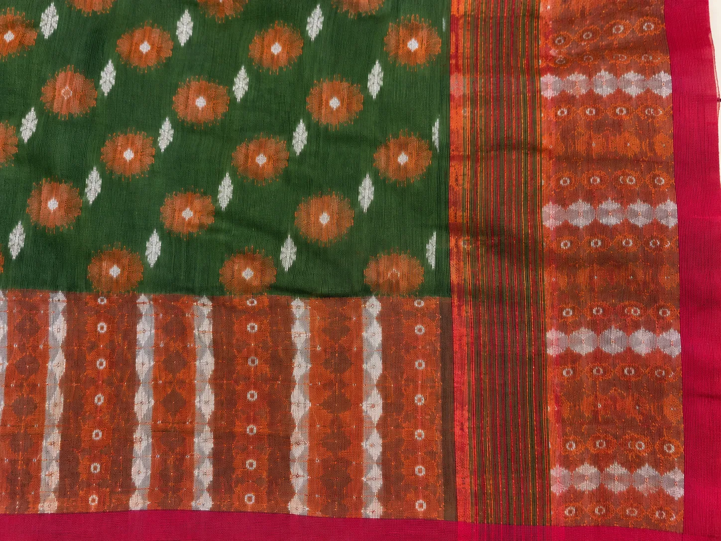 Handloom Flower Green Saree