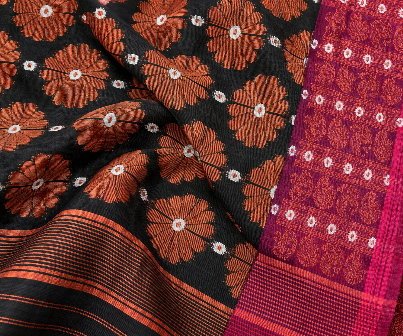 Handloom Flower Black Saree