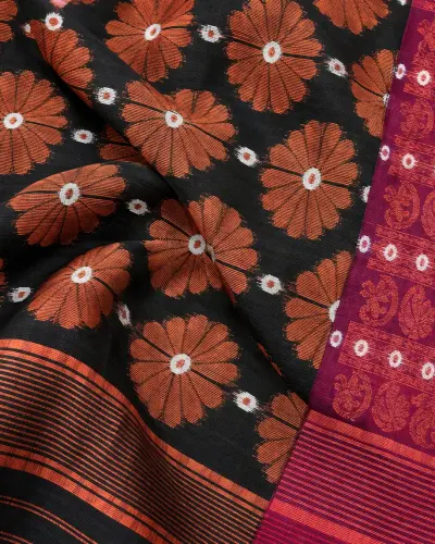 Handloom Flower Black Saree