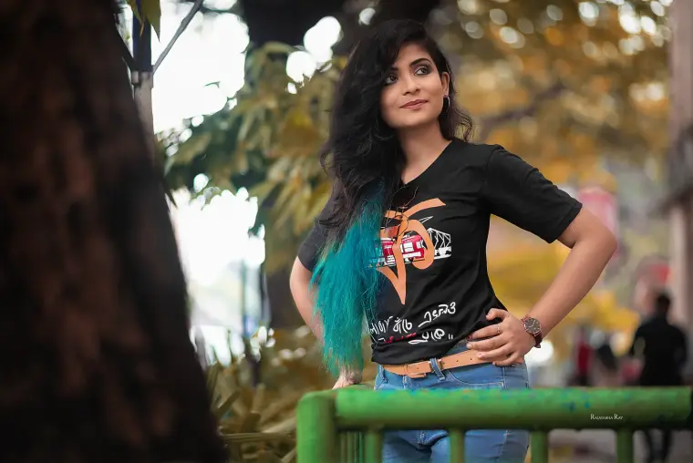 A weRbangali customer wearing a Bengali graphic tee — Fanbook photo 24