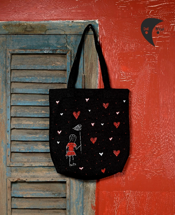 Heart Catcher tote Bag