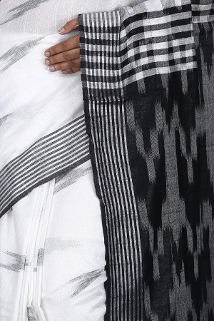 Swatika Ethnic Indian Bhagalpuri Handloom Ikkat Design White - Black Colored Slub Saree/Sari with an unstitched Blouse Piece Model No - S9OTML121